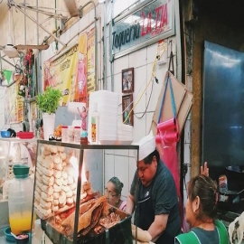 Reabren más locales en los mercados Lucas de Gálvez y San Benito