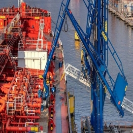 Pemex oculta contratos con Vitol