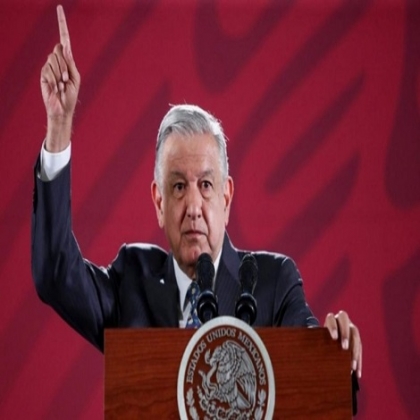 Revela AMLO que Alsea, dueña de Starbucks, es quien financia "Sí por México"