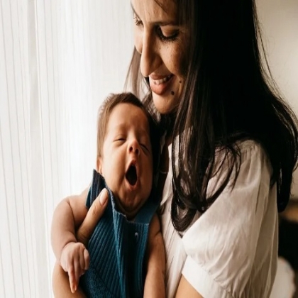 Lucha por derechos de la mujer no se opone a defender la familia, dice senadora en México