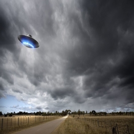 Exoficial de inteligencia de EE.UU. revela que el Pentágono habría estado recuperando naves y cuerpos extraterrestres