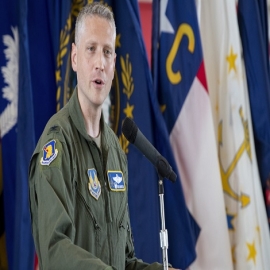 Jefe de la Fuerza Aérea de EEUU dice que un dron con IA mató a un operador humano durante un simulacro: informe