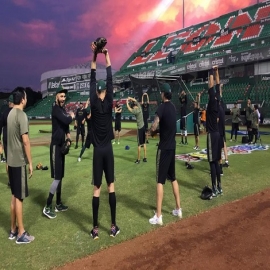 Leones abre temporada en el Kukulcán el 14 de abril ante Saraperos