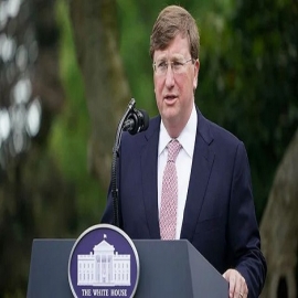 Mississippi también anuncia la reapertura de negocios completa y elimina las mascarillas, excepto en los colegios
