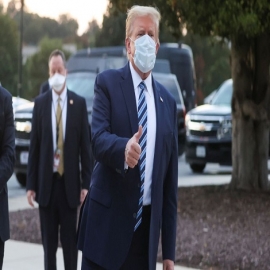 Donald Trump abandona el hospital Walter Reed y regresa a la Casa Blanca, donde continuará su tratamiento contra el covid-19