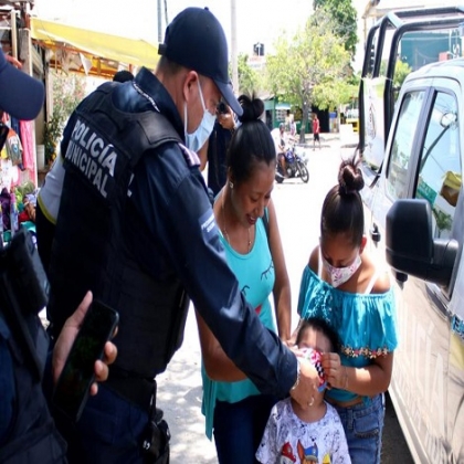 Policía de Reacción Covid interrumpe dos fiestas en Cancún
