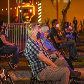 Con estrictas medidas de seguridad para proteger la salud de las y los asistentes, el Mérida Fest 2022 continúa su programación con espectáculos presenciales con aforo controlado y digitales.
