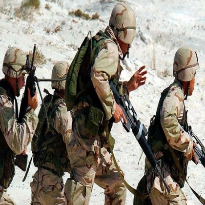 Biden revierte prohibición para personas “transgénero” en el Ejército de EEUU