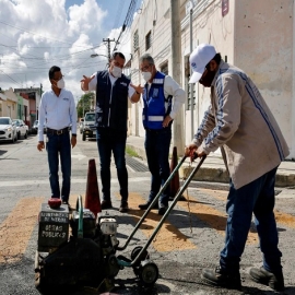 El Ayuntamiento refuerza acciones del Programa Emergente de Bacheo y mantenimiento vial en la ciudad
