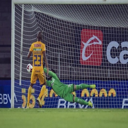 Cruz Azul derrota a Tigres de la mano del yucateco Gudiño