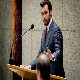 Diputado holandés desmonta la pandemia leyendo documentos del 2010 de la Fundación Rockefeller [VIDEO]