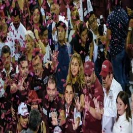 *Aquí en este mismo lugar, en 2013 ustedes apoyaron al Presidente AMLO, y desde aquí, unidas y unidos, vamos a lograr que nuestro Estado sea completamente de transformación, señaló Mara Lezama en la Plaza de Toros.
