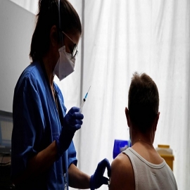 «No hay razones epidemiológicas ni éticas que justifiquen la obligatoriedad de la vacunación», afirman expertos españoles