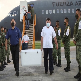 Arriba a Yucatán un cargamento con 135,300 vacunas contra el Coronavirus