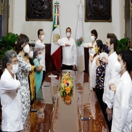 Reconoce a ciudadanos y ciudadanas que han sobresalido por inspirar la paz social y la solidaridad en el municipio