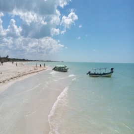 Yucatán: revela Celestún que no cerrará sus playas durante Semana Santa