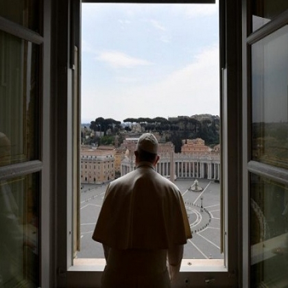 El Papa: “la existencia cristiana es siempre respuesta a la llamada de Dios”