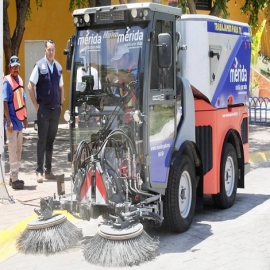 Renán Barrera reafirma su compromiso de mantener los servicios públicos de calidad para vivir en una ciudad disfrutable