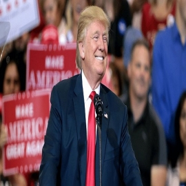La Corte Suprema falla a favor de Trump y lo mantiene en la carrera presidencial