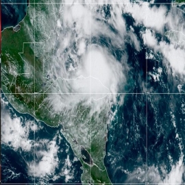 Esta madrugada lluvias y fuertes vientos en Yucatán por cercanía de “Nana”