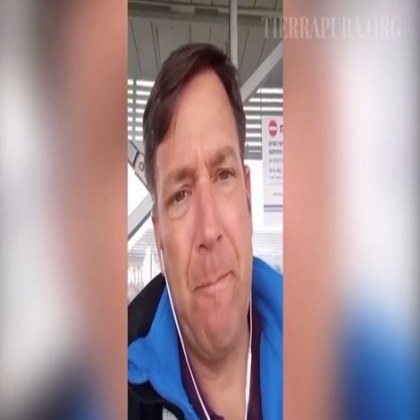 “ES UNA TIRANÍA”: periodista revela la VERDAD sobre la VACUNACIÓN forzada en Israel