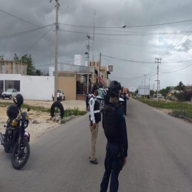 Entregan policías 46 mil cubrebocas durante abril y mayo en Cancún