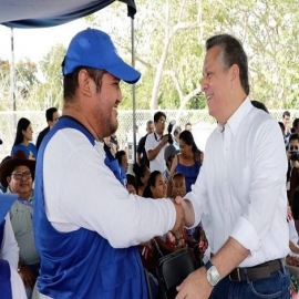 En el marco de entrega de obras en San Pedro Chimay, el Alcalde preside la puesta en marcha del Programa “Seguridad Alimentaria” en 14 comisarías del sur de Mérida.