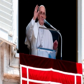 El Papa advierte contra la tentación de una fe idolátrica y “milagrera”