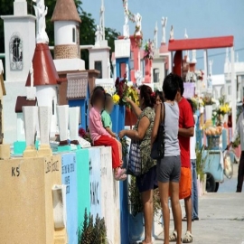 Yucatán: este será un Día de muertos diferente; misas en los cementerios... en suspenso