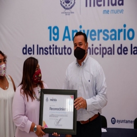 El alcalde Renán Barrera destaca el trabajo constante del Instituto de la Mujer en los logros sobre equidad de género obtenidos en Mérida