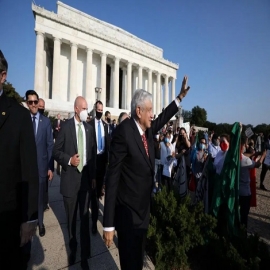Mexicanos estallan de alegría al ver a AMLO en Washington