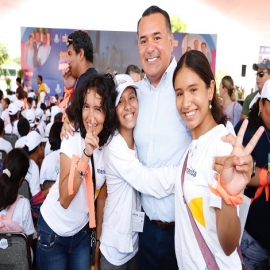 Renán Barrera promueve la sana diversión y aprendizaje con los Cursos de Verano 2023
