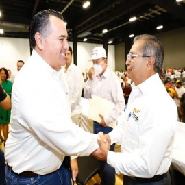 Renán Barrera hace un llamado para trabajar en equipo y juntos contribuir al desarrollo sostenible de Mérida y del Estado