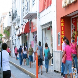 Comercios de Yucatán reportan un “frío” Día de Muertos, van por Buen Fin