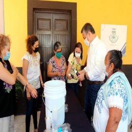 El Ayuntamiento brinda capacitación sobre elaboración de repelente orgánico
