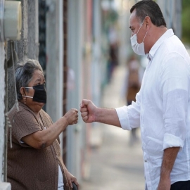 Con programas y políticas públicas orientadas a la mujer, el Ayuntamiento abona a la construcción de una sociedad más equitativa, incluyente y libre de violencia, afirma el alcalde Renán Barrera