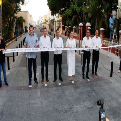 Entrega el Gobernador Mauricio Vila Dosal el Corredor Turístico y Gastronómico de la calle 60 y 47