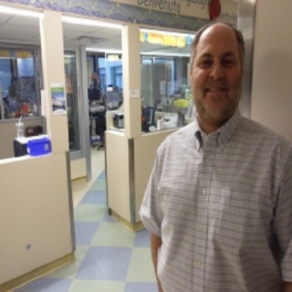 Un médico canadiense publica un estudio con el que demuestra que “los encierros son mucho más dañinos para la salud que el COVID”