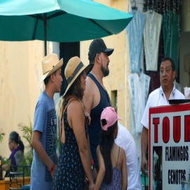 Advierten 'duro golpe' a Mérida, de anularse fines de semana largos
