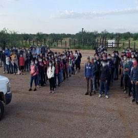 El New York Times admite que “los niños inmigrantes de Biden realizan trabajos brutales”