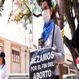 Campaña 40 días por la Vida: Sacerdote alienta a prolongar la oración por el fin del aborto