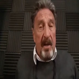 La advertencia que hacía John McAfee en FEBRERO DE 2020 sobre las vacunas