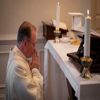 Tres víctimas acusan al director de los Legionarios de Cristo de encubrir casos de abuso y acoso