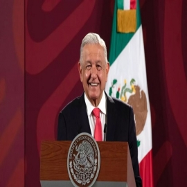 Una encuesta oficial revela que la mitad de la población de México confía en AMLO