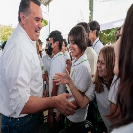 Renán Barrera amplía el servicio de Internet gratuito en espacios públicos del poniente y oriente de la ciudad