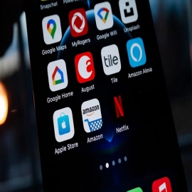Amazon, Google y Netflix 'apagan' servidores y congelan contrataciones adelantándose a la gran recesión que viene