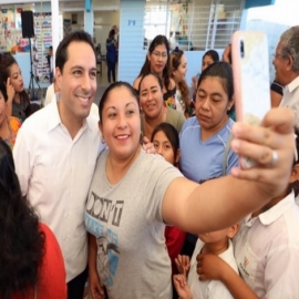 Padres de familia y alumnos cuentan con dos escuelas en Kanasín