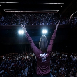 SOMOS UNA GRAN FAMILIA QUE LLEVA EL MENSAJE DE LA 4T CASA POR CASA