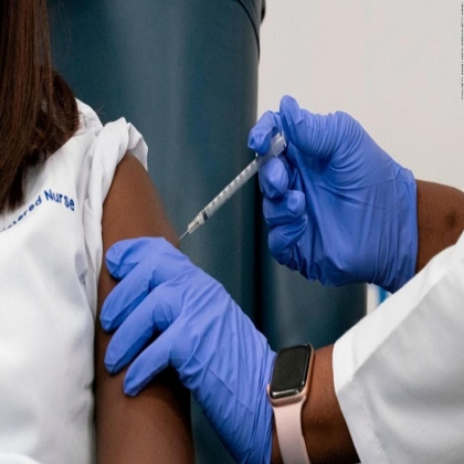MURIERON en 2 semanas luego de recibir la vacuna contra el coronavirus 181 estadounidenses