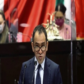 Pacto fiscal fue aprobado con Felipe Calderón, responde Arturo Herrera a gobernadores rebeldes